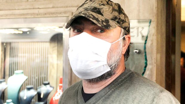 Oktay Kaynarca dizi setlerinin durmasını isteyenlere tepki gösterdi