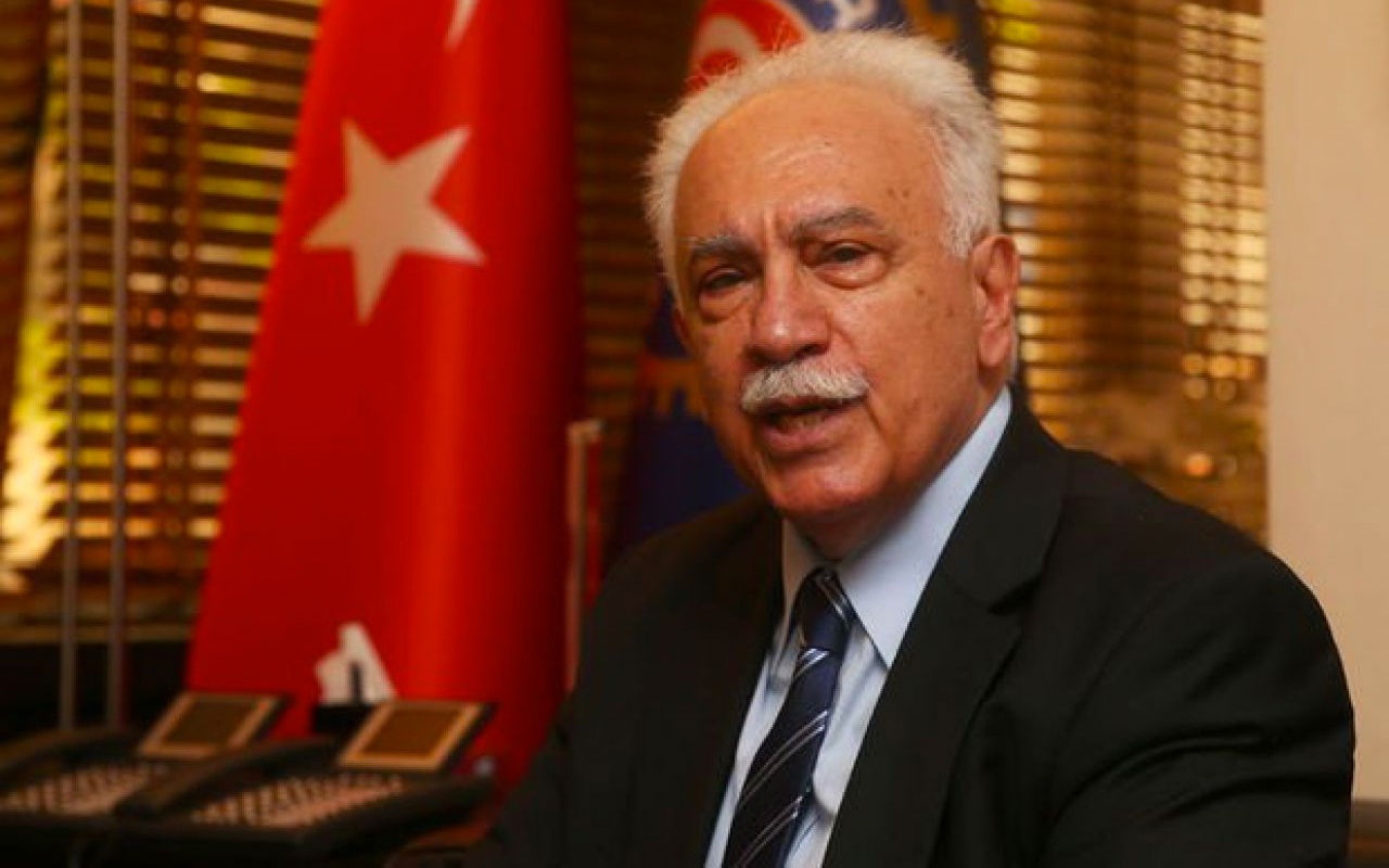 Doğu Perinçek Ulusal Kanal’da konukken yangın çıktı