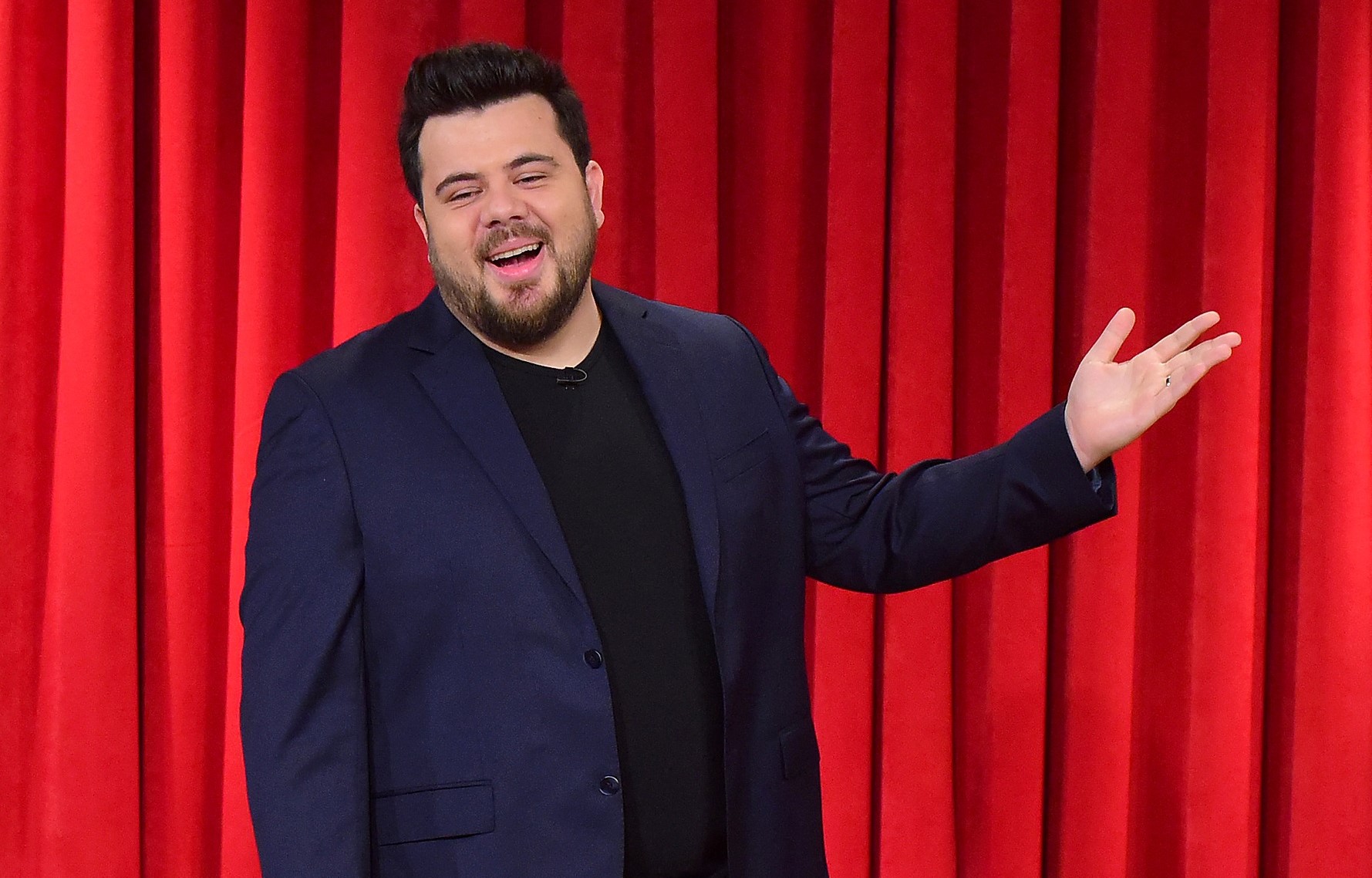 Eser Yenenler zayıflayınca komediyi bırakacağını söyledi