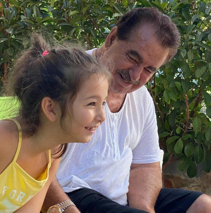 İbrahim Tatlıses Bodrum’da eski eşi ve kızıyla bir araya geldi