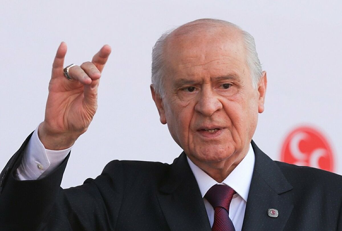 Bahçeli: ”Kurultayda adayım dedi!”