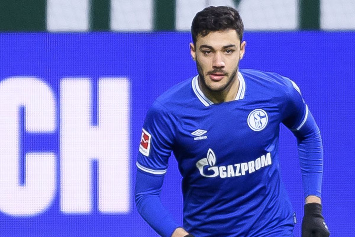 Liverpool’da bir Türk! Ozan Kabak
