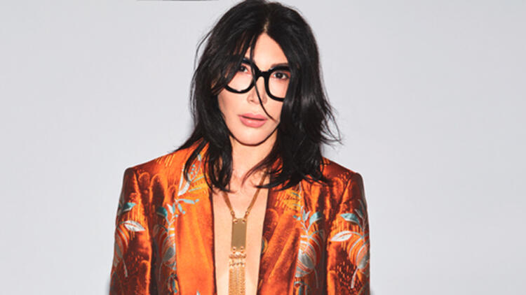 Hande Yener’in kıyafeti virüs toplar mı?