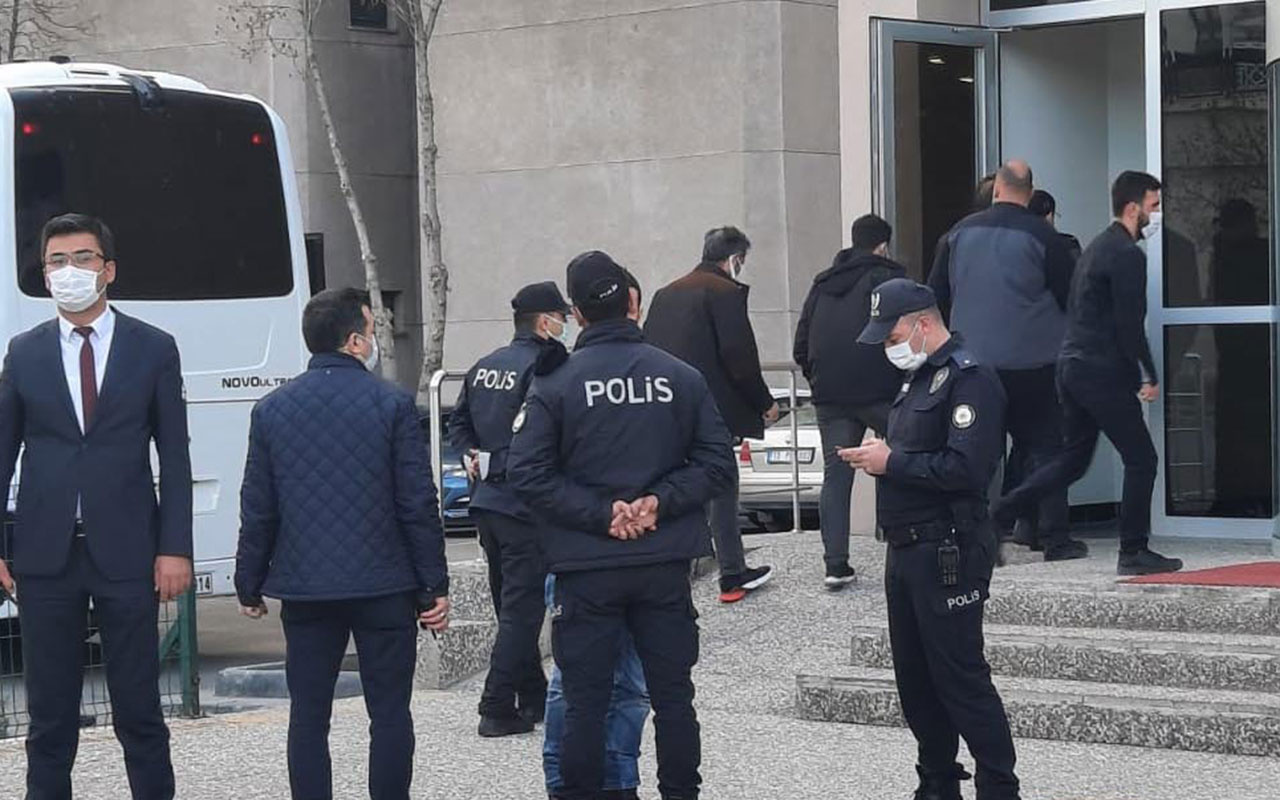 Emekli amiraller serbest!