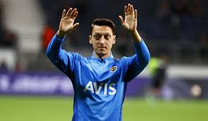 Mesut Özil siyasi tercihini açıkladı!